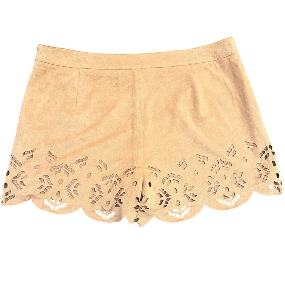 New Stella Luce Tan Faux Suede Scalloped Shorts Boho Size Large - Picture 3 of 6